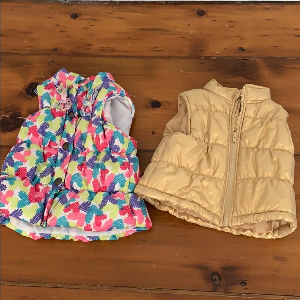 Puffy vests size 18M